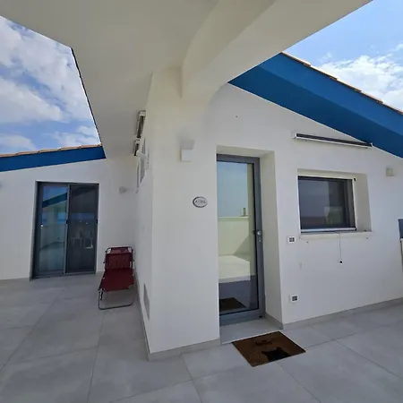 Seamoon Vacanze Apartment *